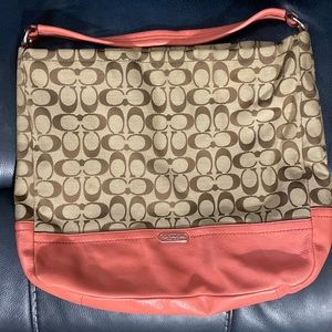 Medium coach bag brown and coral